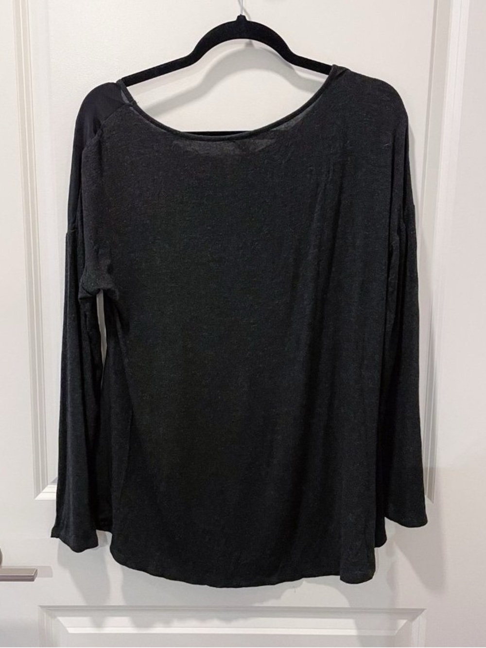 Wilfred Black Long Sleeve Scoop Neck Top